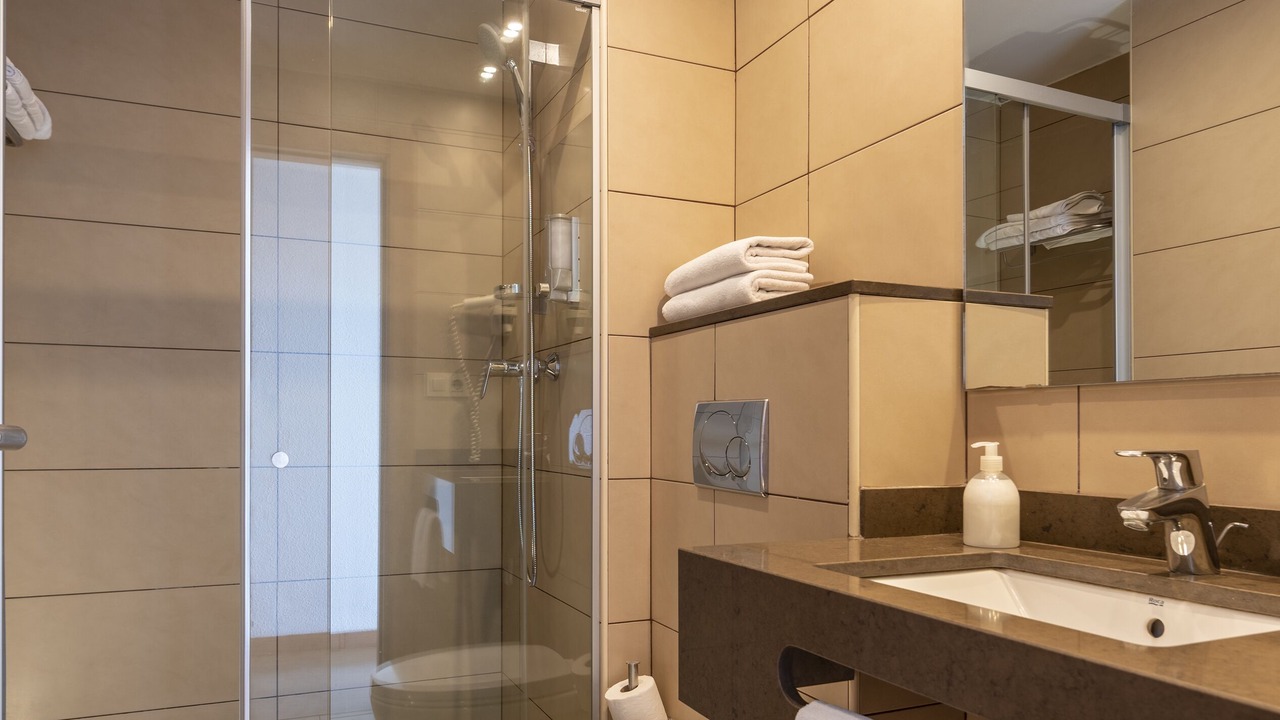 Photo of Bathroom in Lloret Town Center