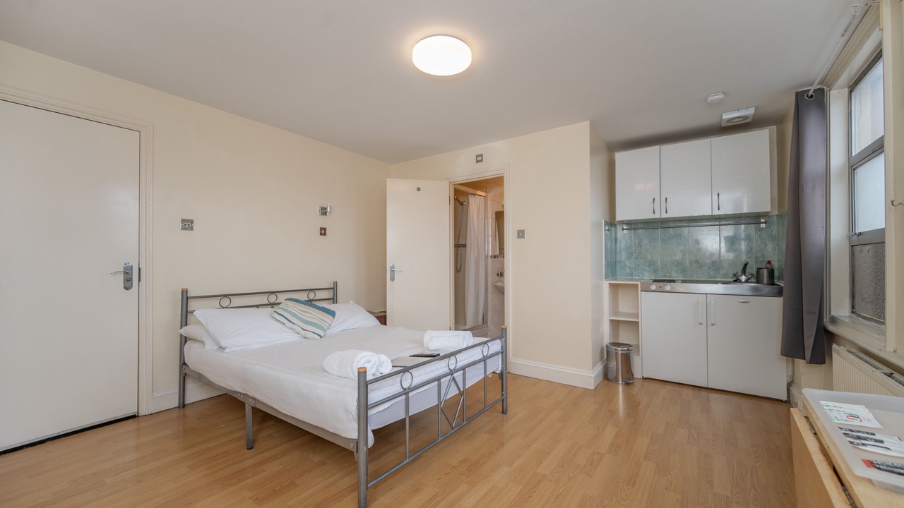 Photo of Bathroom in Tooting