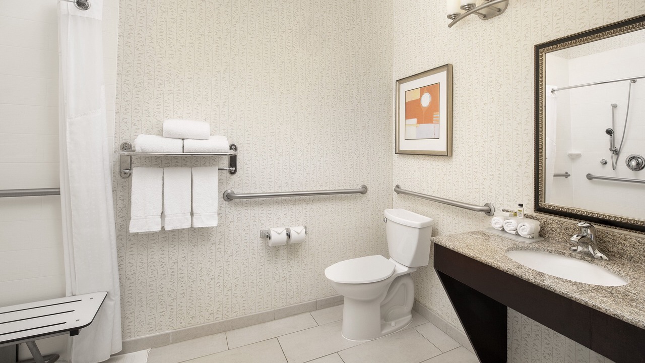 Photo of Bathroom in Uvalde