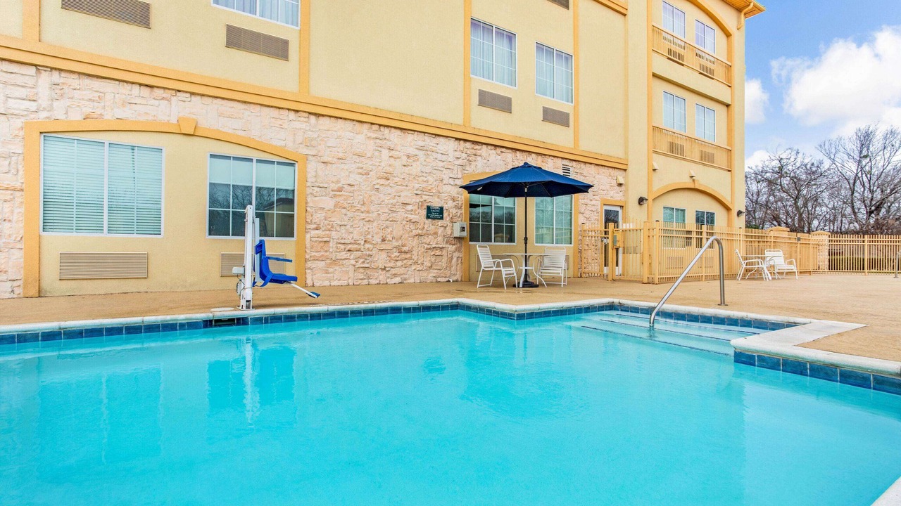 Photo of Outdoor in Ennis
