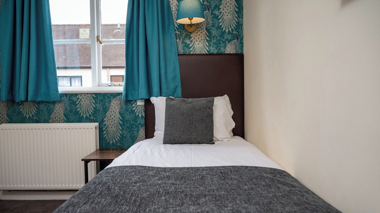 Photo of Bedroom in Tewkesbury