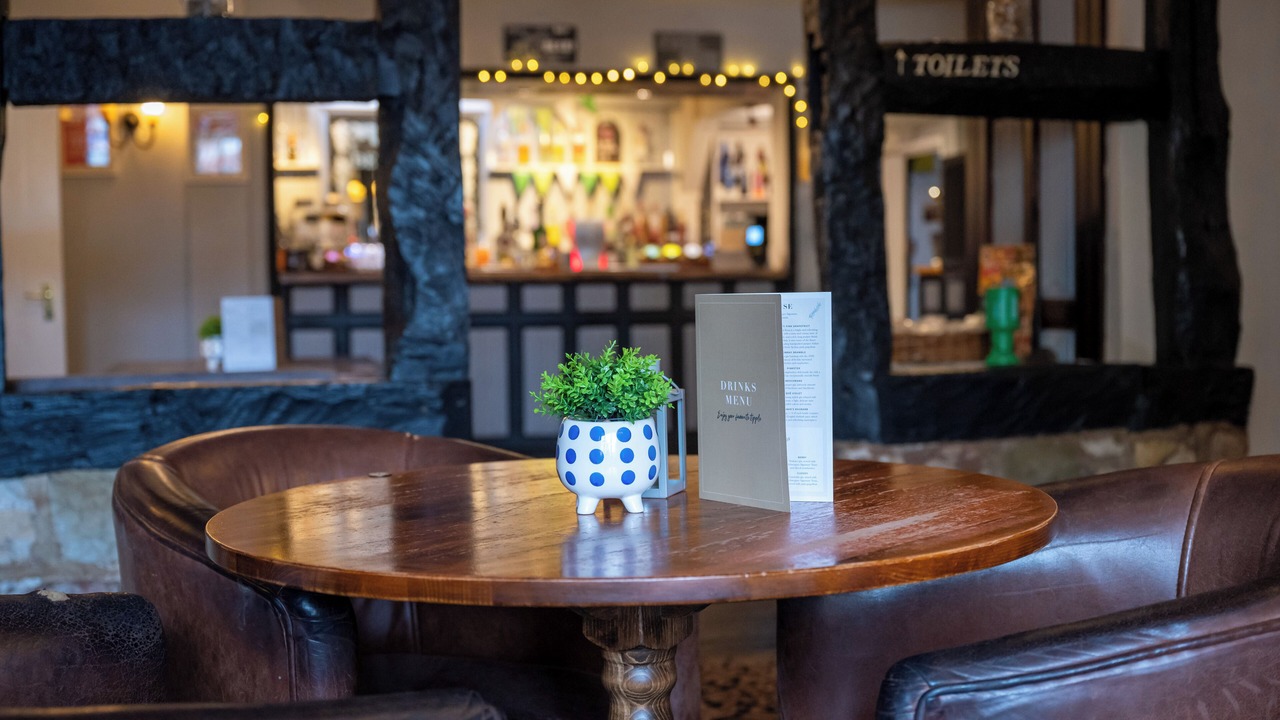 Photo of Livingroom in Tewkesbury