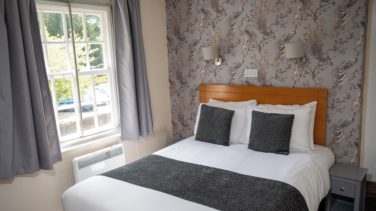 Photo of Bedroom in Tewkesbury