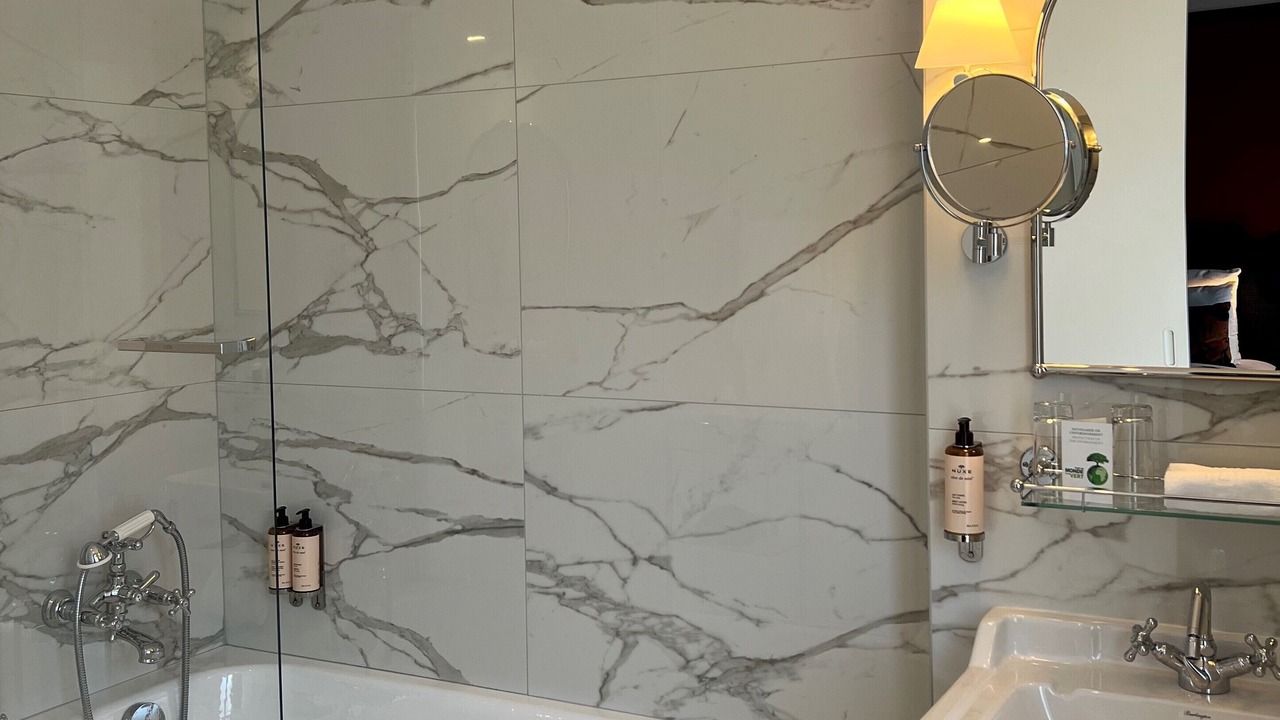 Photo of Bathroom in Quartier de la Folie-Mericourt