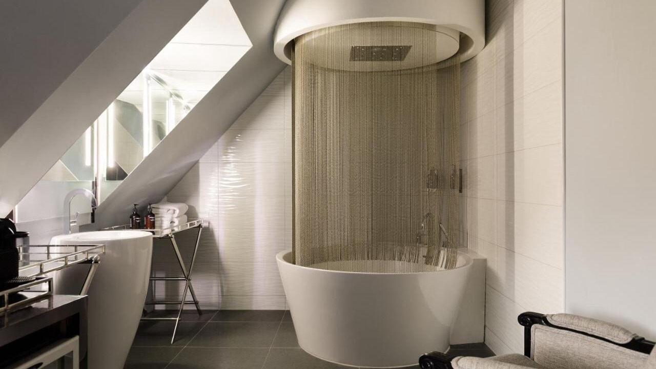 Photo of Bathroom in Quartier de la Folie-Mericourt