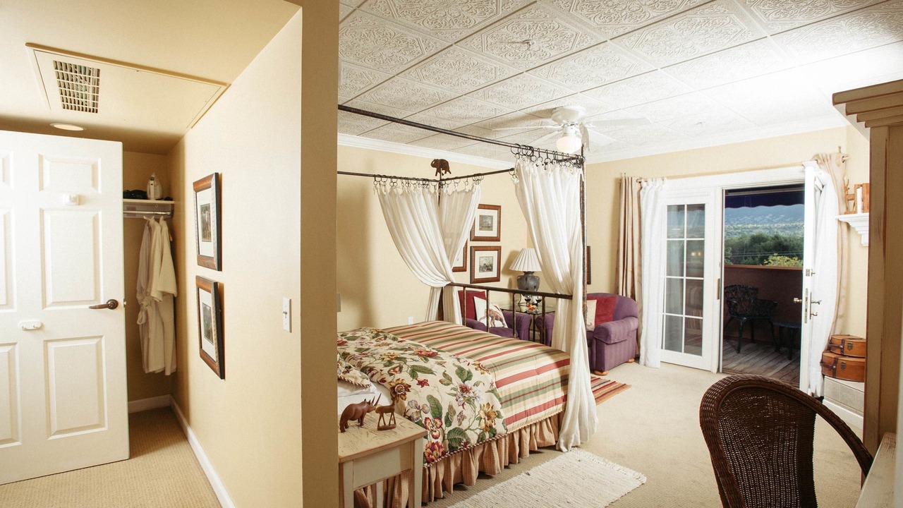 Photo of Livingroom in Colorado Springs