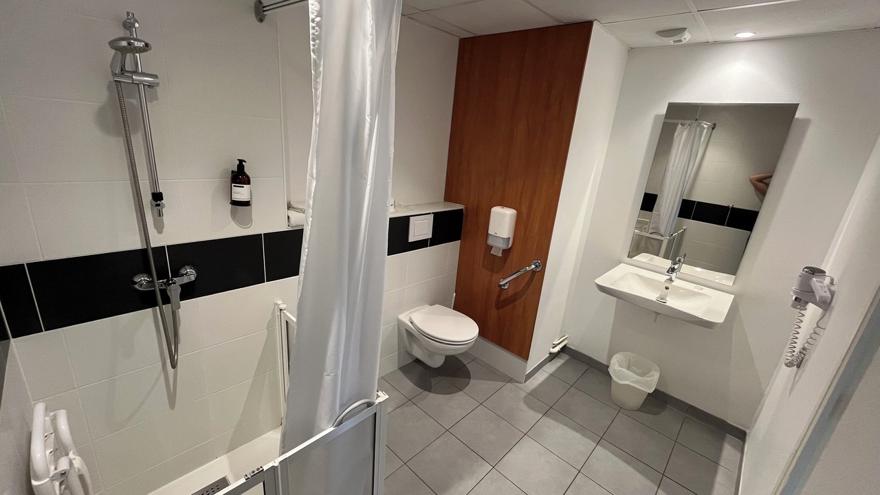 Photo of Bathroom in Orvault