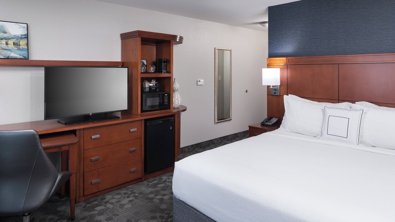 Photo of Bedroom in McNeil