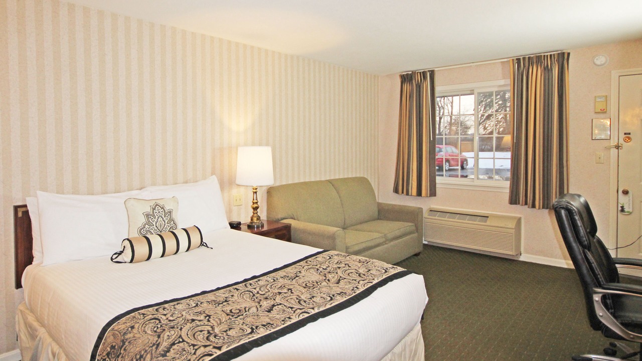 Photo of Bedroom in Salem