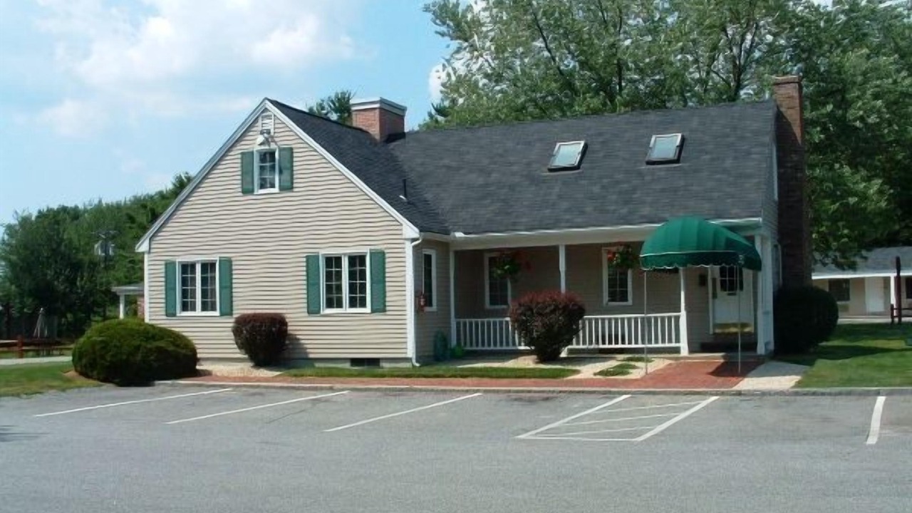 Photo of Others in Salem