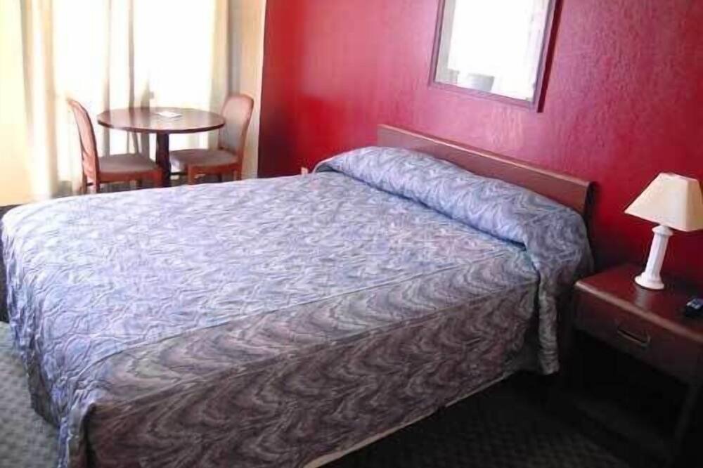 Photo of Bedroom in Hermann