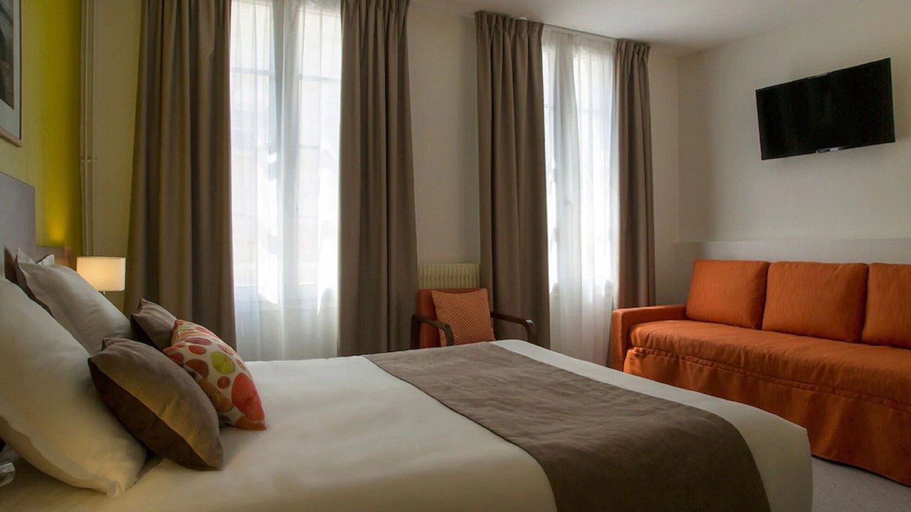 Photo of Bedroom in Amboise