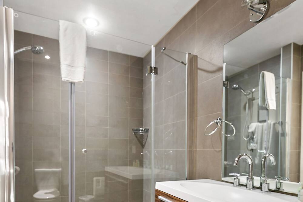Photo of Bathroom in Latin Quarter