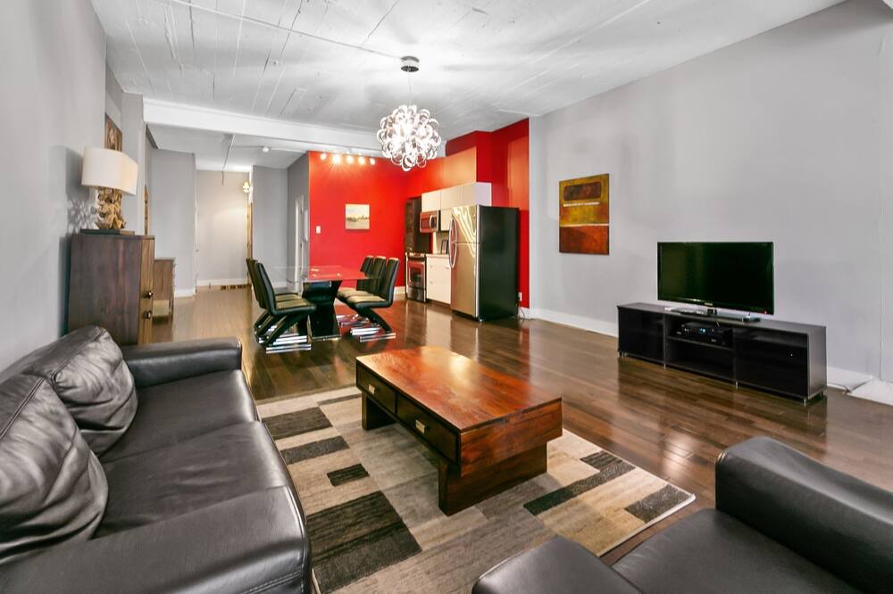 Photo of Livingroom in Latin Quarter