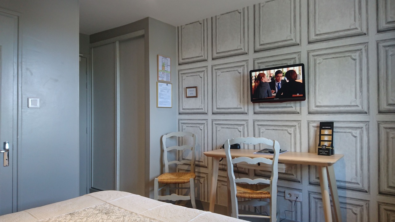 Photo of Bedroom in Saint-Jean-le-Blanc