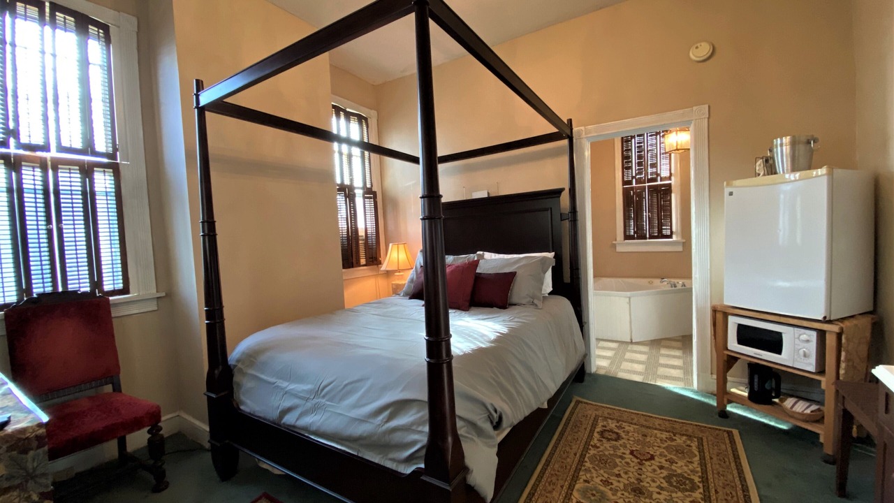 Photo of Bedroom in Olde Town Augusta