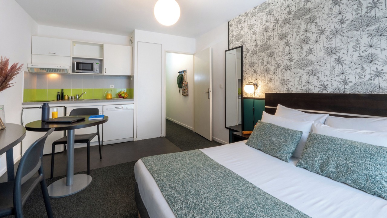 Photo of Bedroom in Saint-Pierre - Rene II - Bonsecours