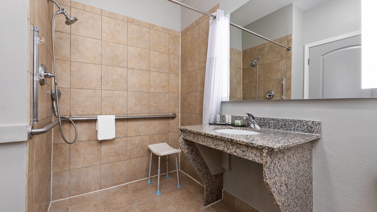 Photo of Bathroom in Brookshire