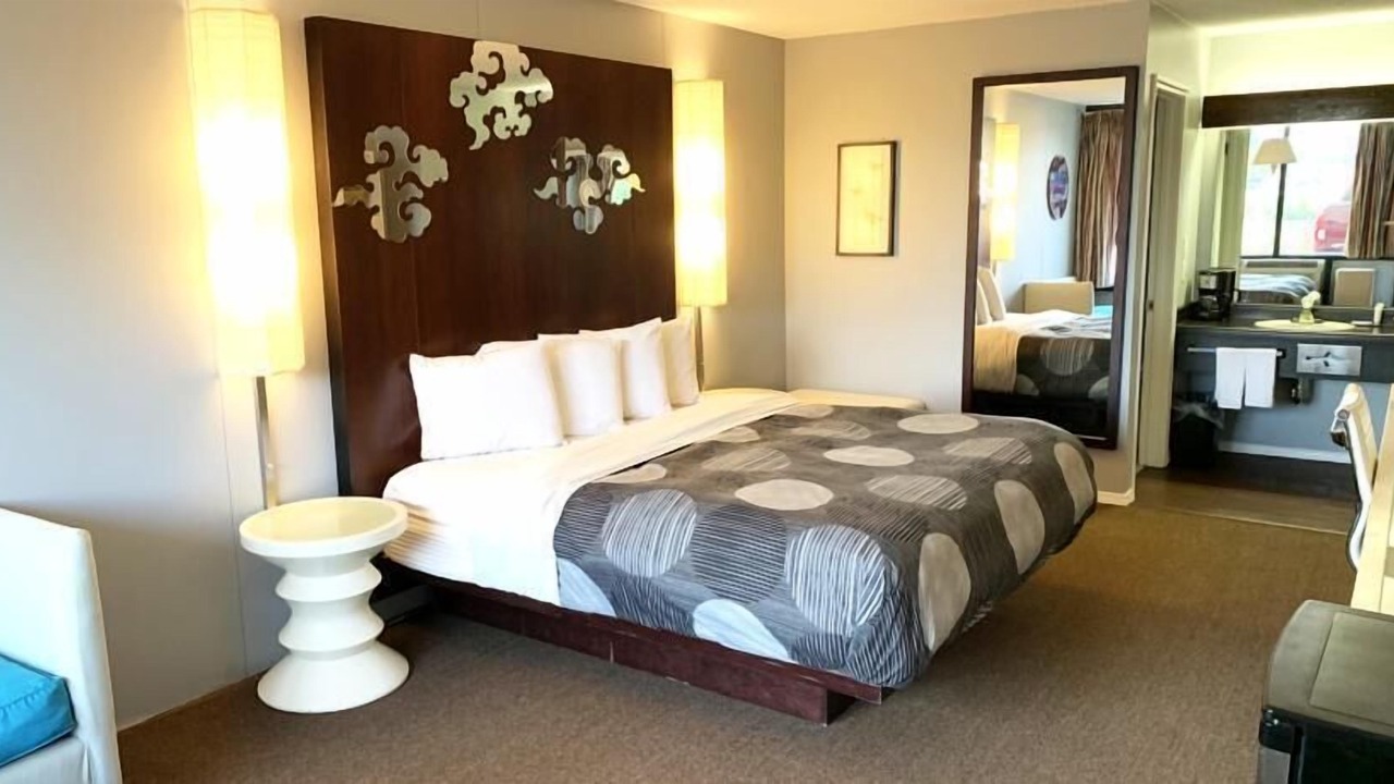 Photo of Bedroom in Ozark