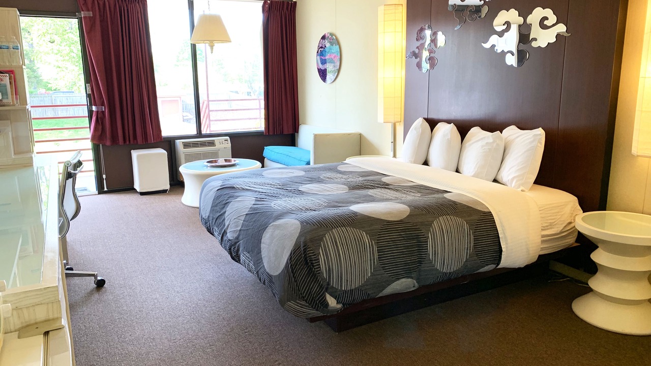 Photo of Bedroom in Ozark