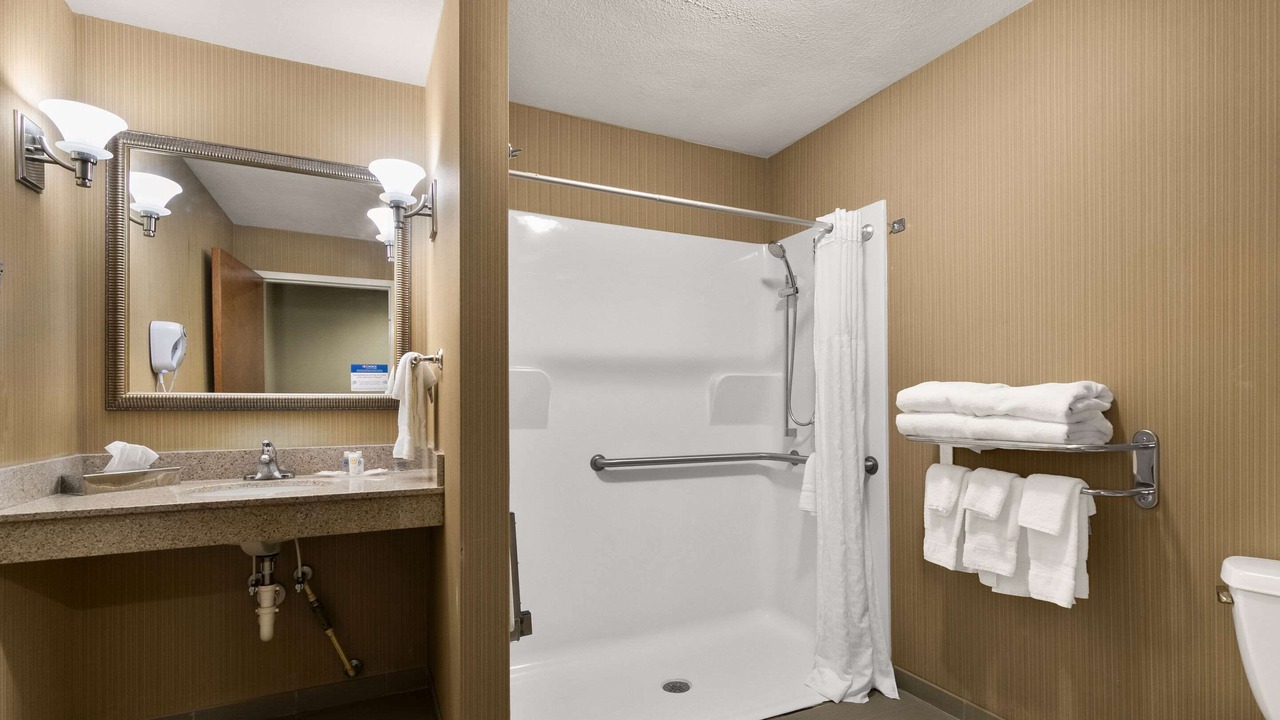 Photo of Others in Commerce