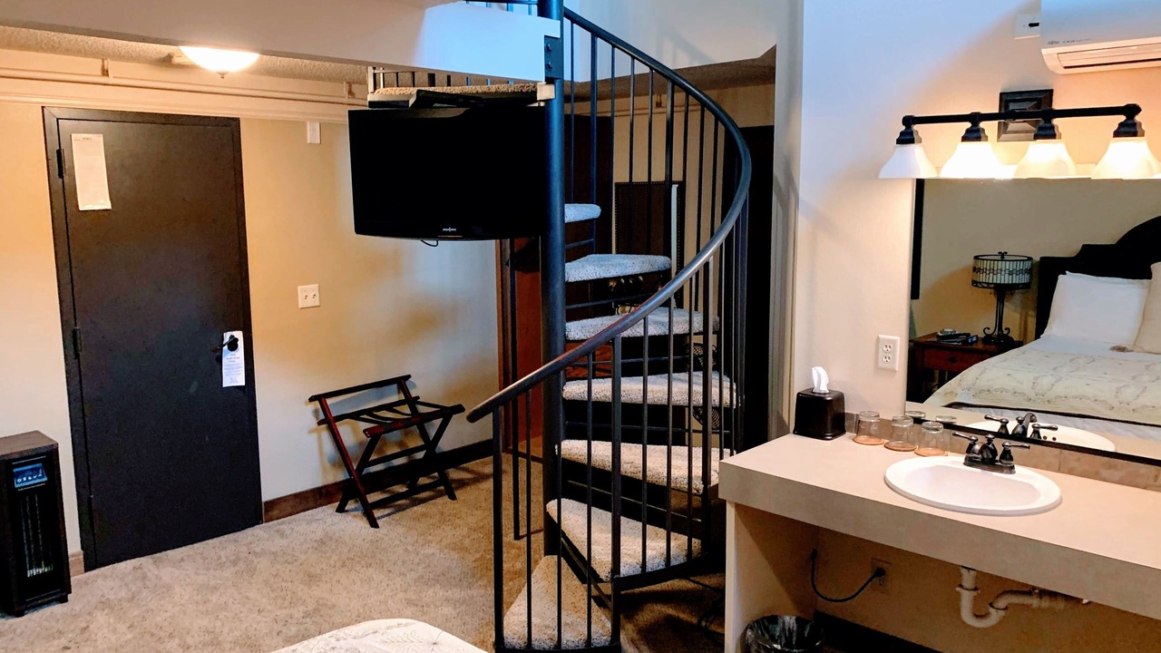 Photo of Others in Ames