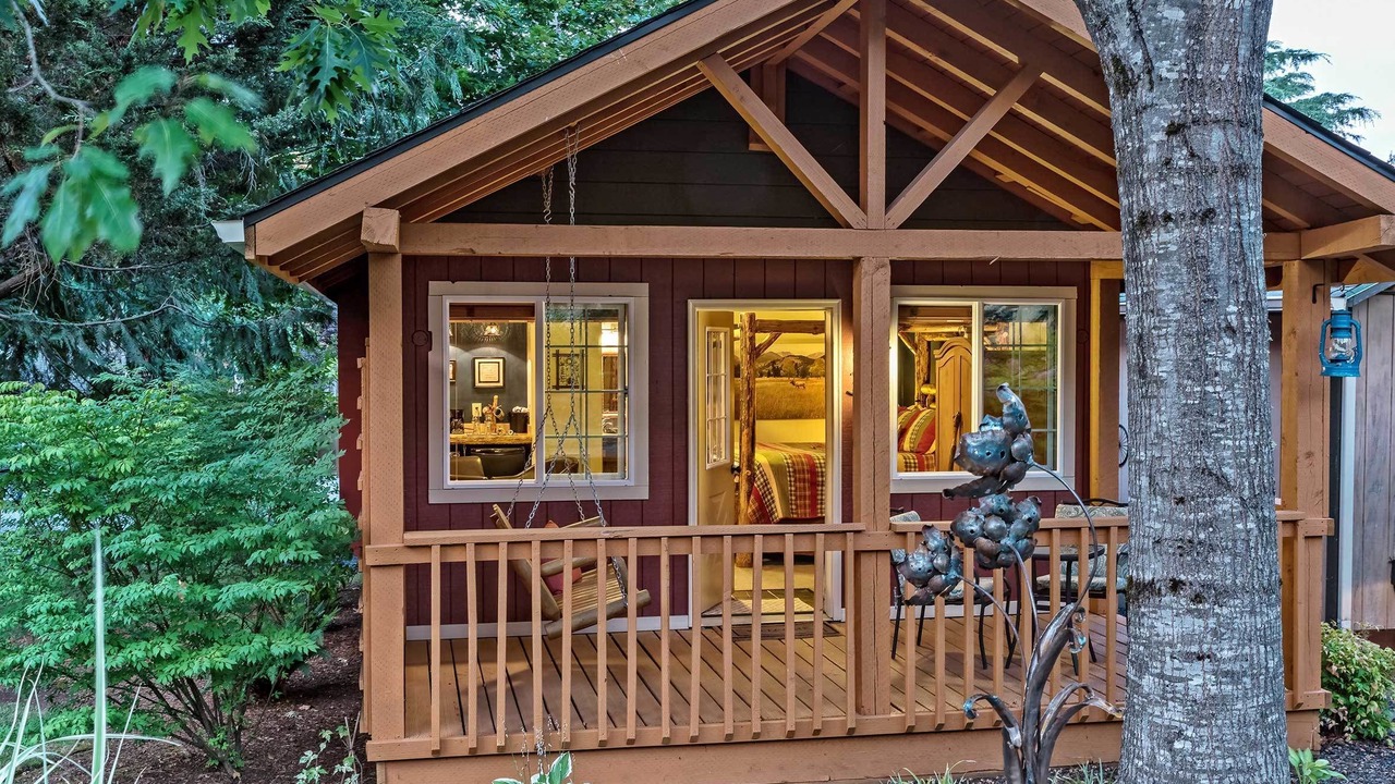 Photo of Others in Carson