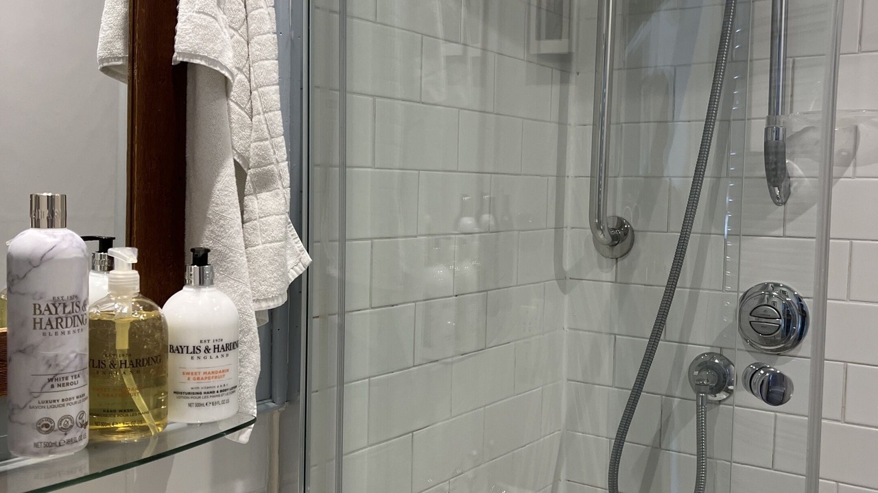 Photo of Bathroom in Wye