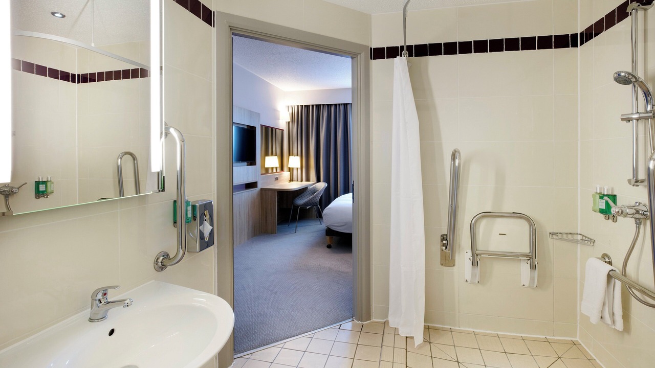 Photo of Others in Watford Town Centre