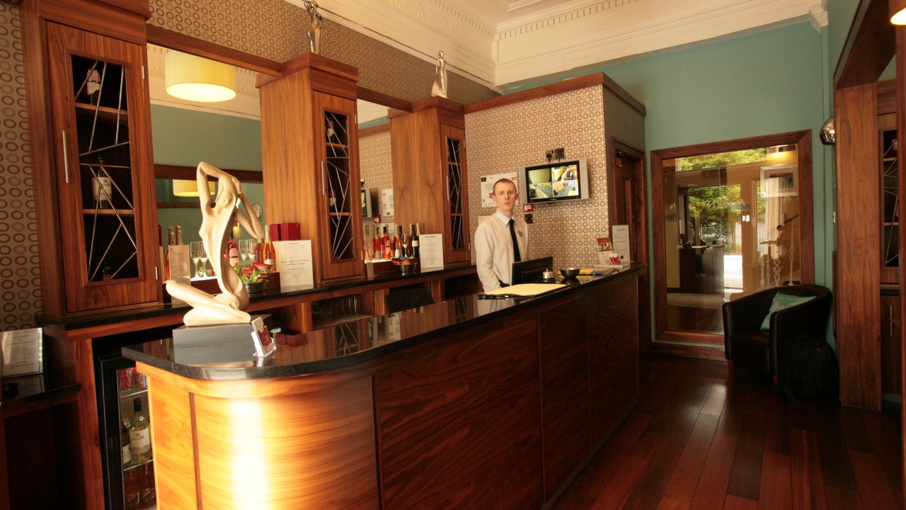 Photo of Others in Kelvinbridge