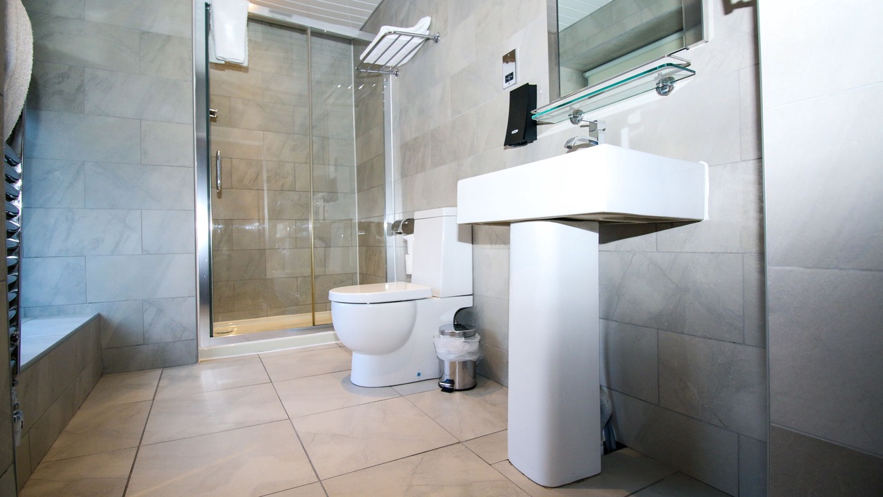 Photo of Bathroom in Kelvinbridge