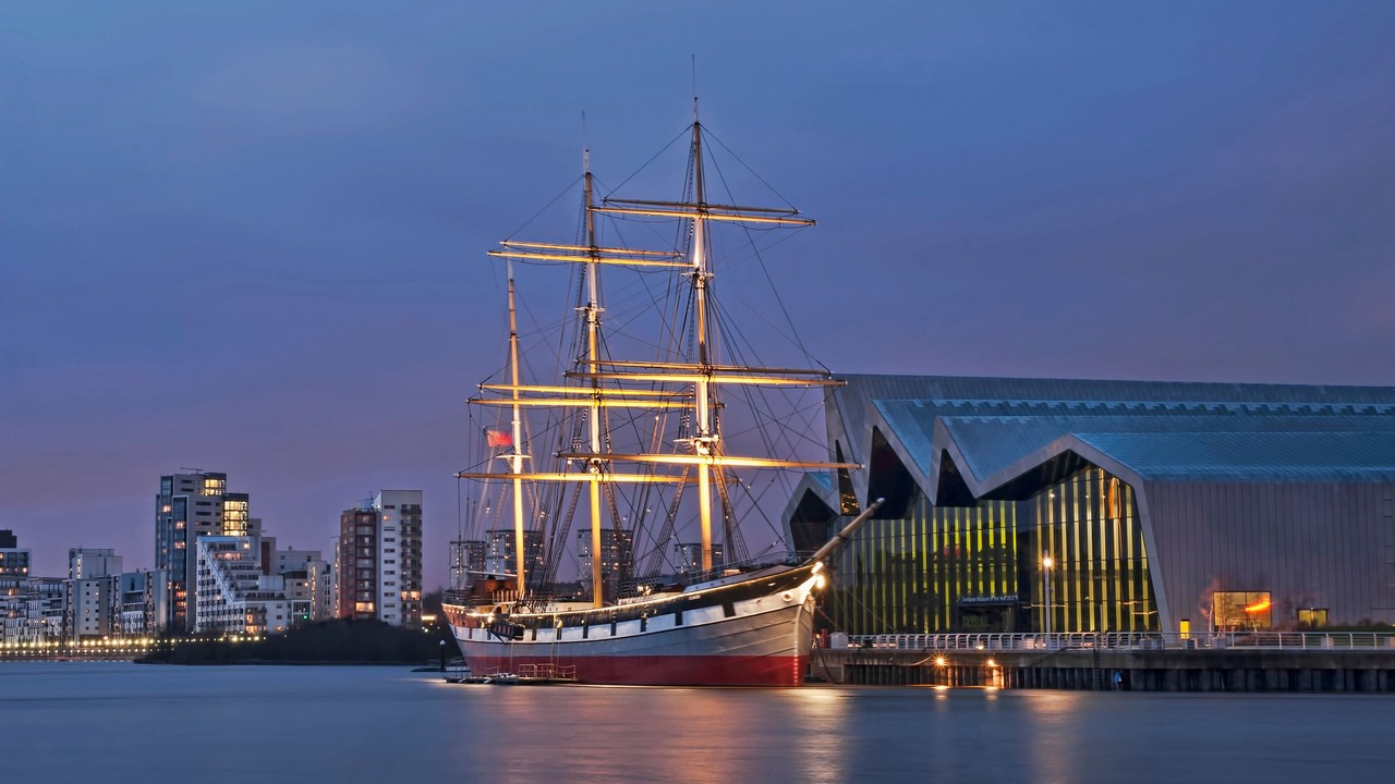 Photo of Others in Kelvinbridge