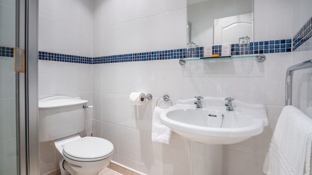 Photo of Others in Simonstone