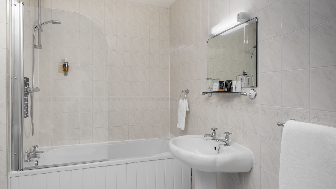 Photo of Others in Simonstone