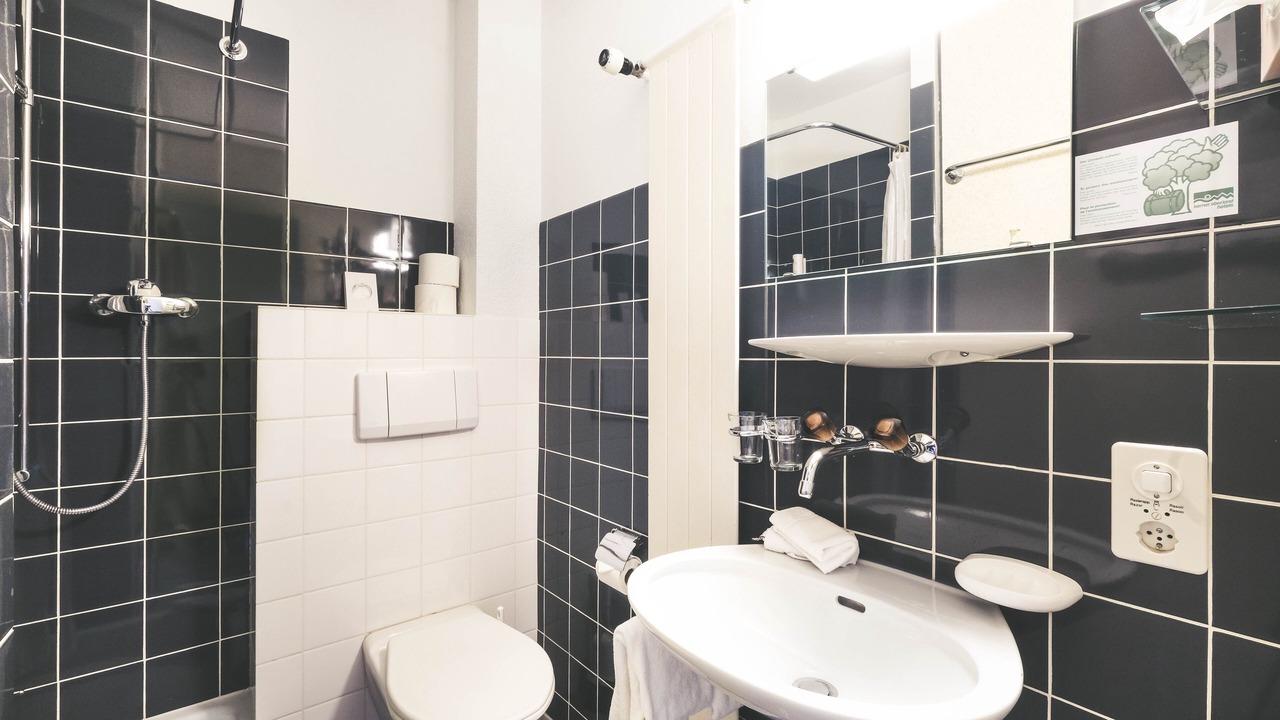 Photo of Bathroom in Blausee