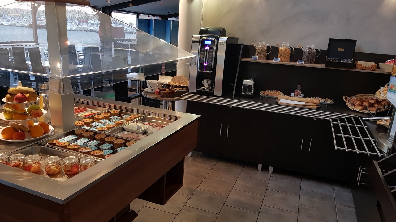 Photo of Others in Gruissan