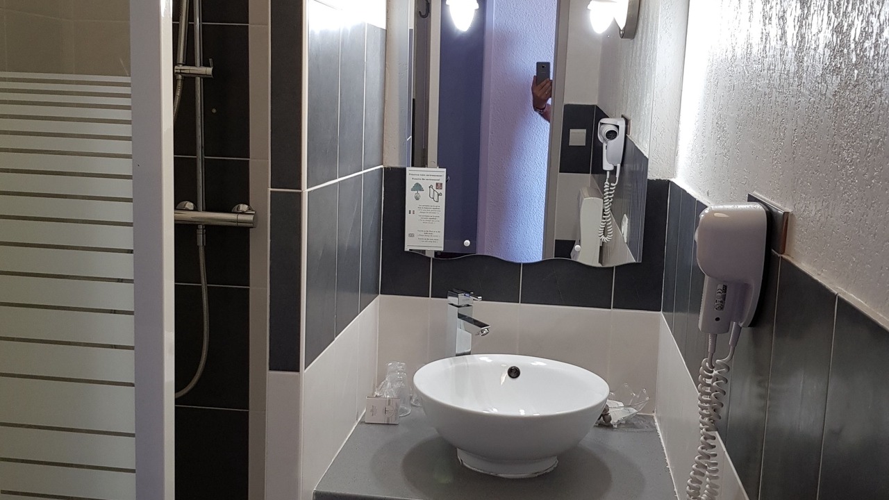 Photo of Bathroom in Gruissan