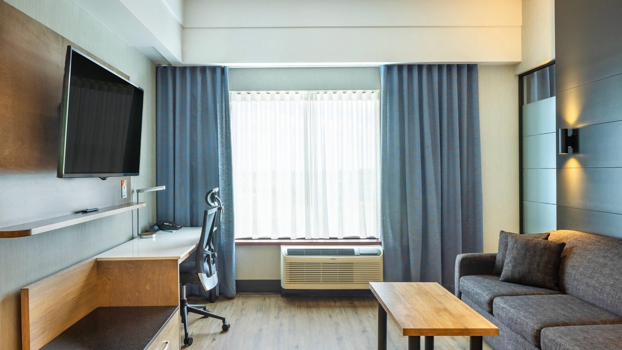 Photo of Bedroom in Desjardins