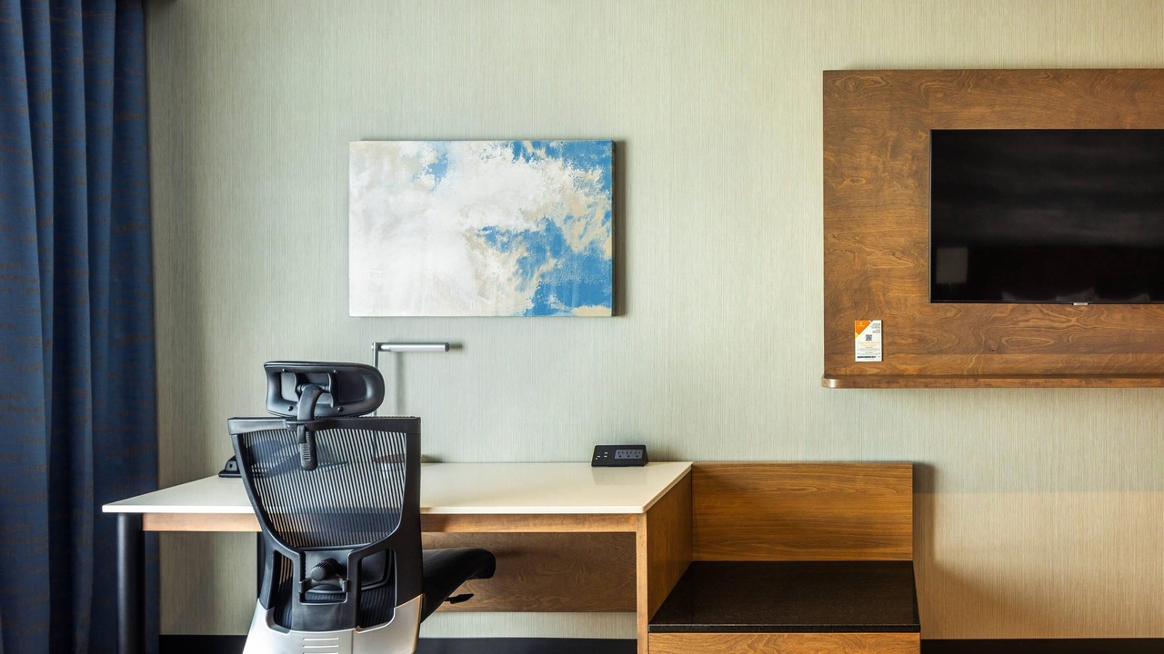 Photo of Bedroom in Desjardins