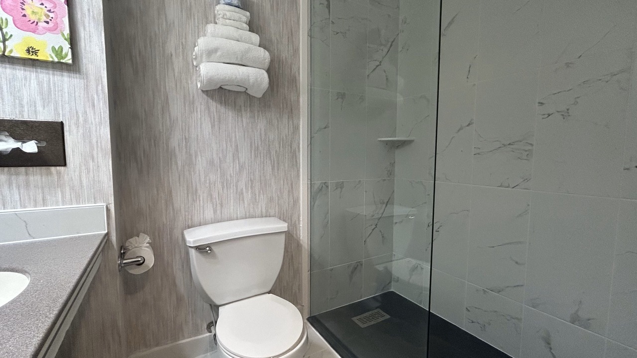 Photo of Bathroom in Jasper