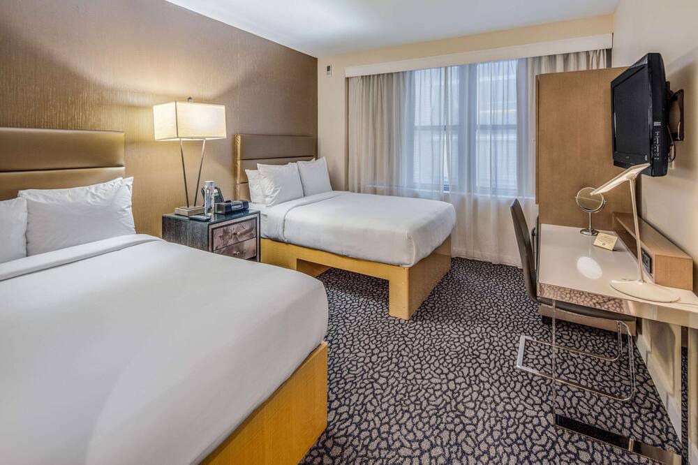 Photo of Bedroom in Sutton Place