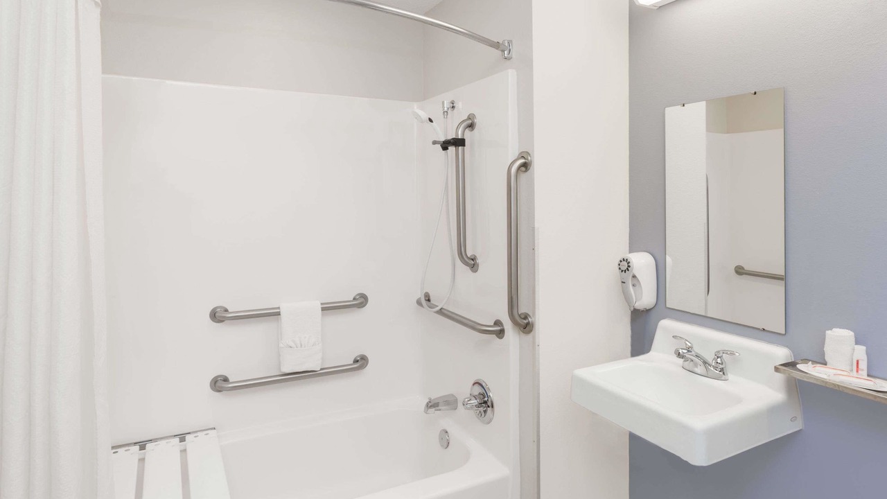 Photo of Bathroom in Elkhart