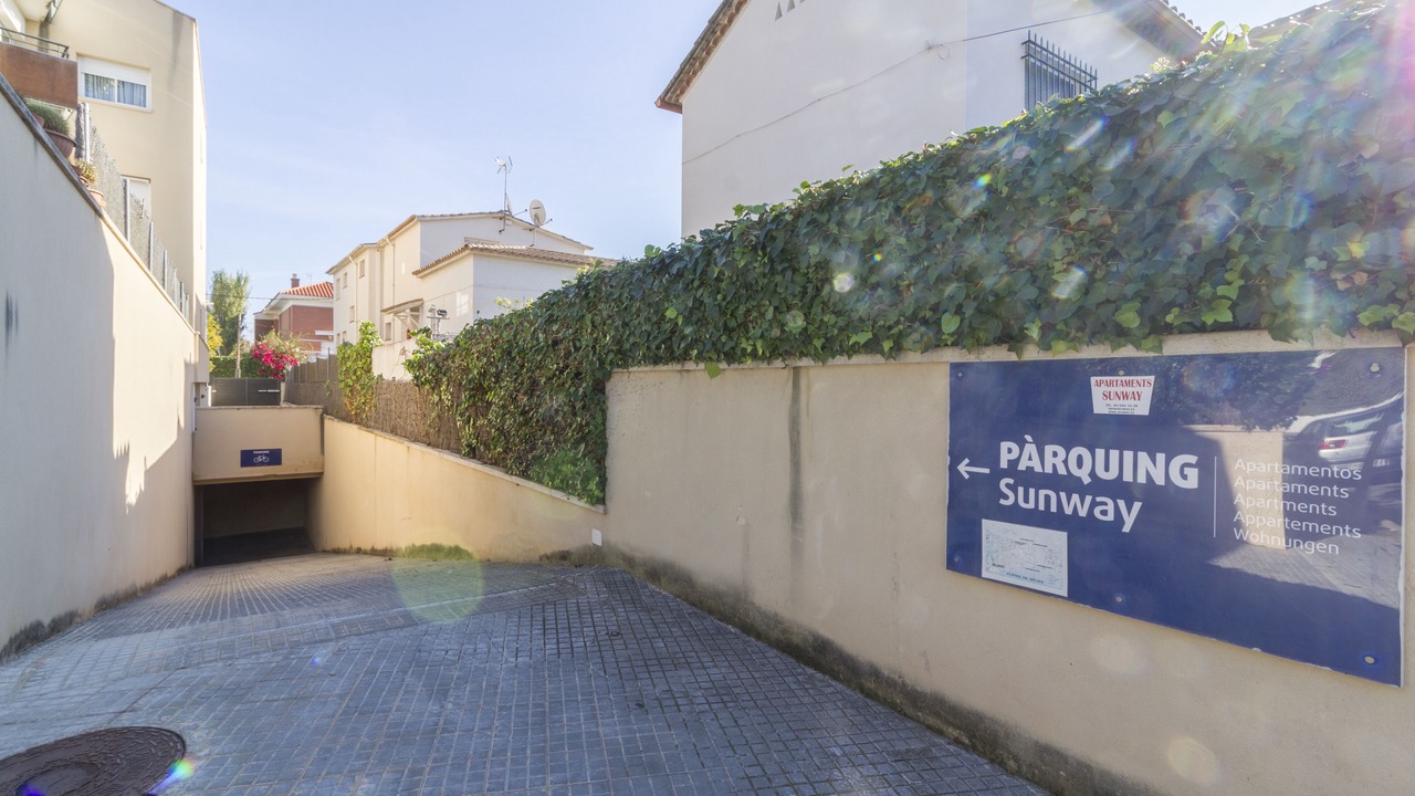Photo of Others in Sitges
