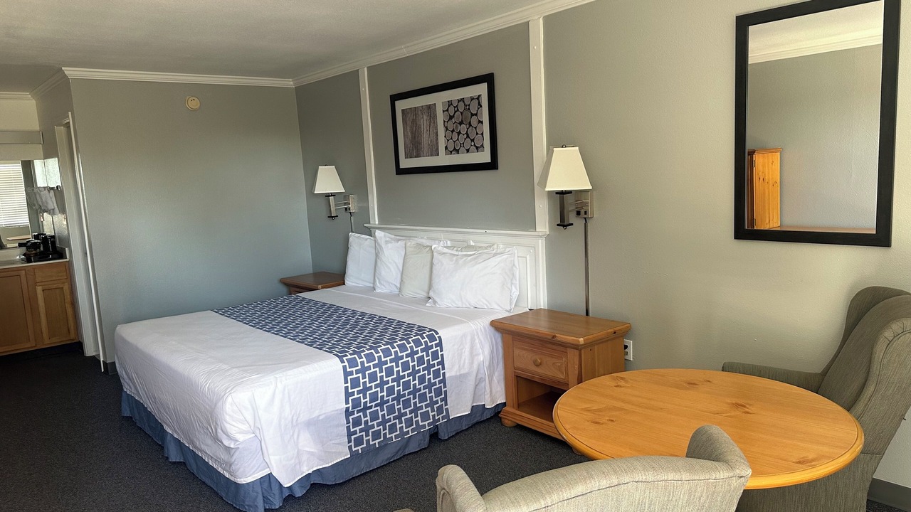 Photo of Bedroom in Eureka Springs