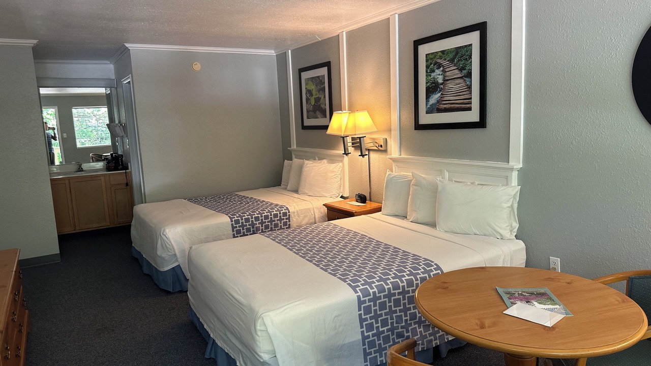 Photo of Bedroom in Eureka Springs