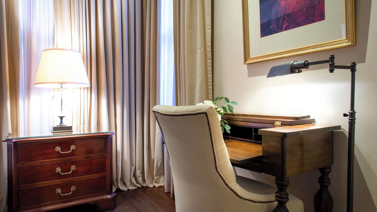 Photo of Bedroom in Midtown