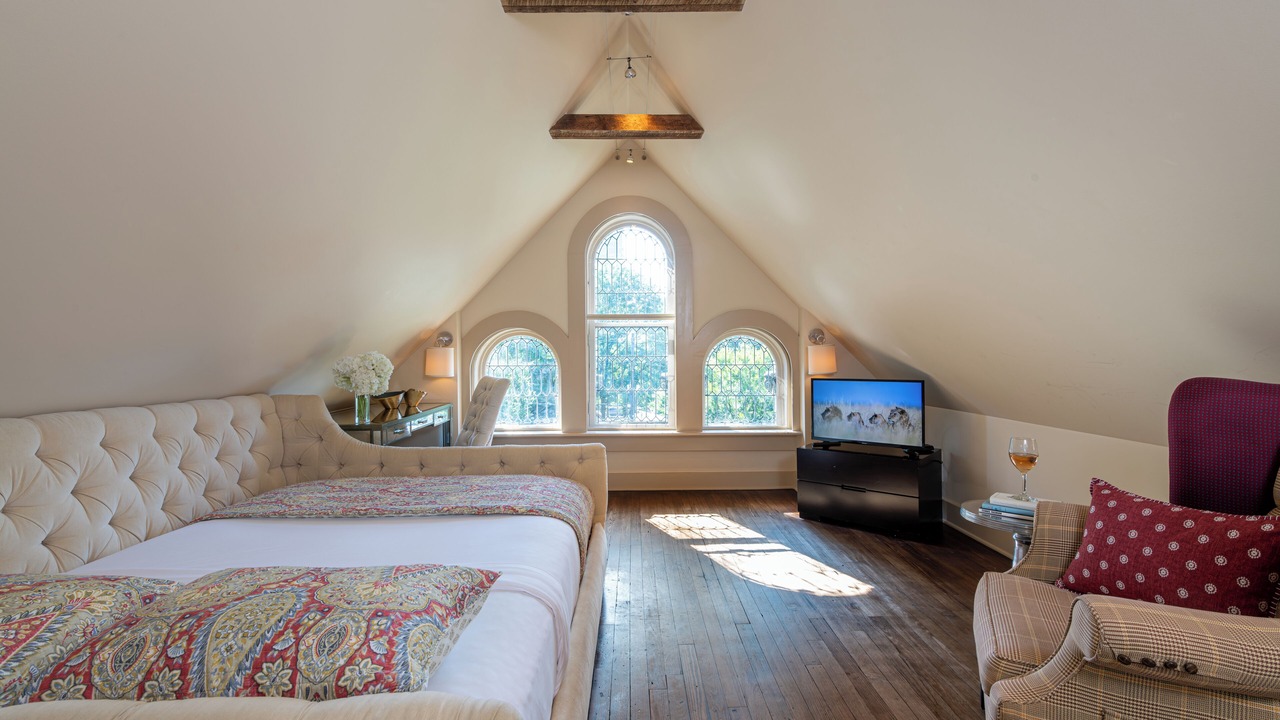 Photo of Bedroom in Midtown
