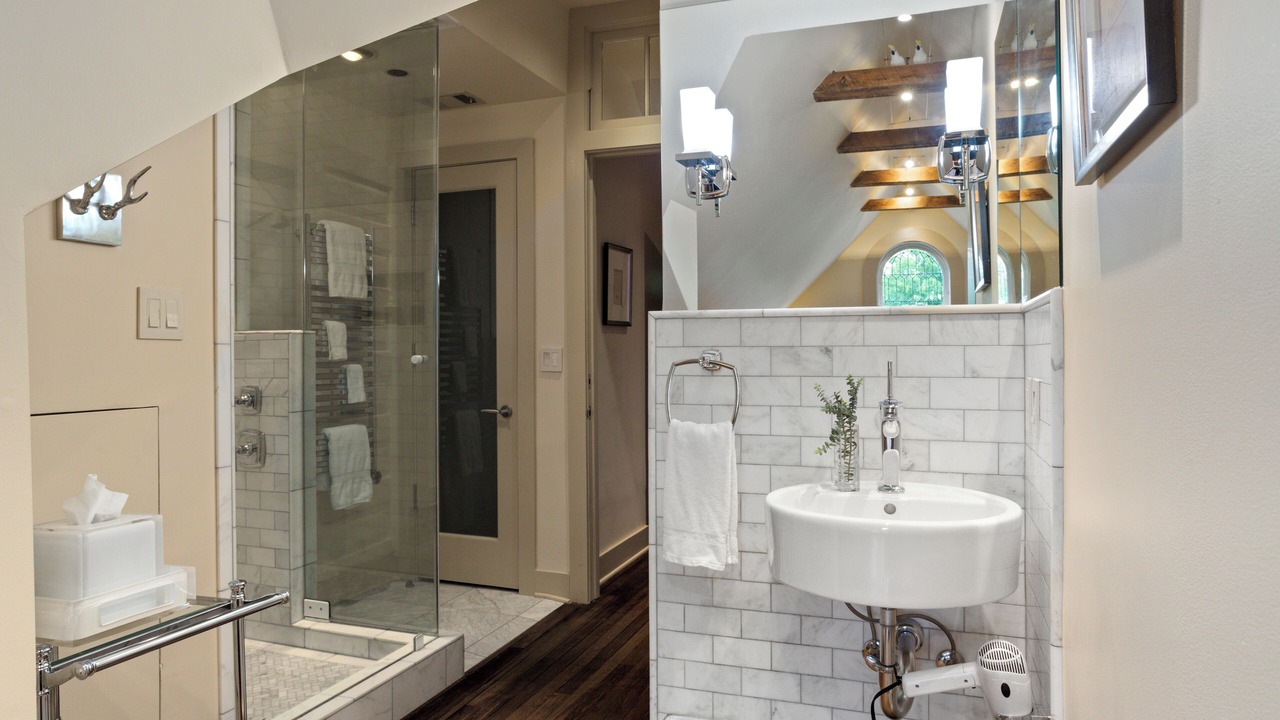 Photo of Bathroom in Midtown