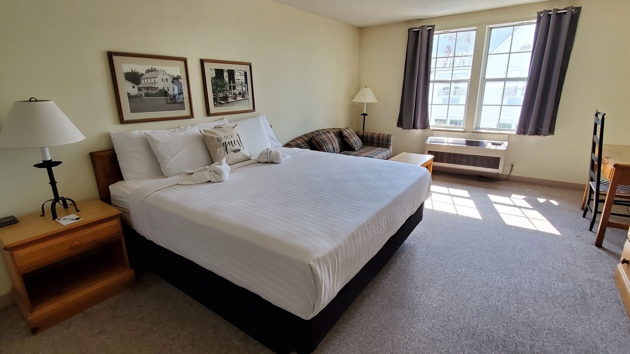 Photo of Bedroom in Nappanee