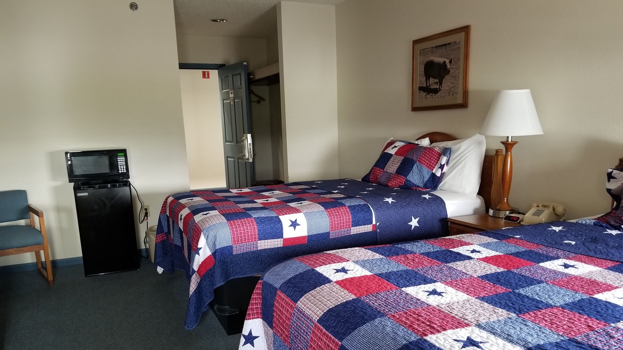 Photo of Bedroom in Nappanee